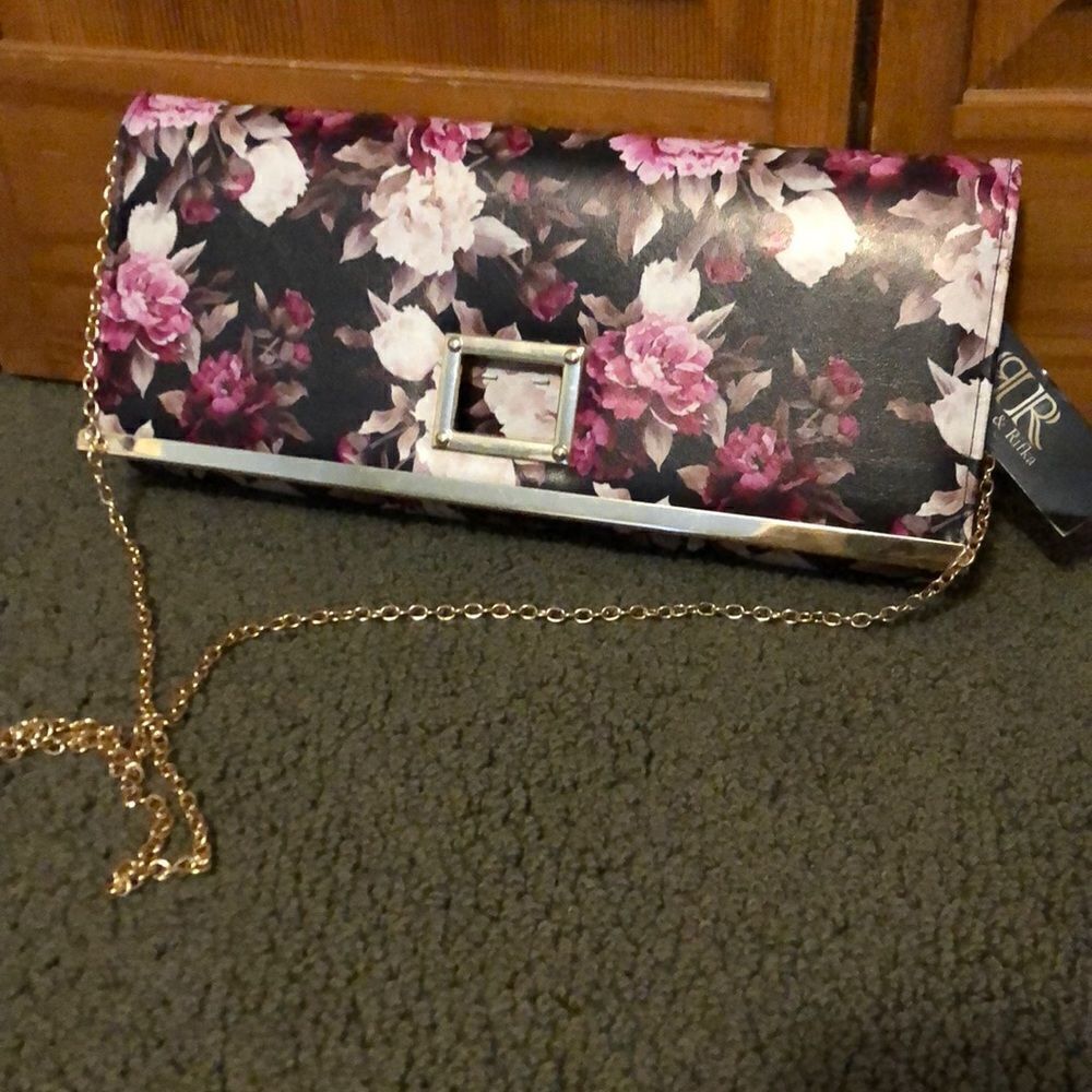 NWT Rebecca & Rifka Clutch Purse/Gold Chain Strap